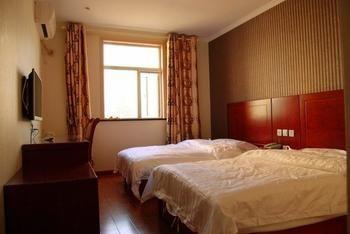 Yanmin Express Hotel Beijing Exterior photo